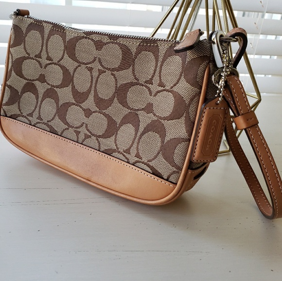 Coach Purse - Picture 2 of 6